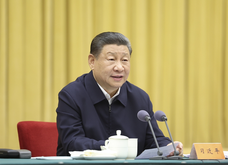 習(xí)近平主持召開新時代推動西部大開發(fā)座談會強調(diào)
進一步形成大保護大開放高質(zhì)量發(fā)展新格局
奮力譜寫西部大開發(fā)新篇章
李強蔡奇丁薛祥出席「相關(guān)圖片」